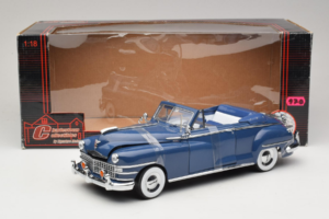 Chrysler New Yorker Blue Signature Models 1:18 CT-68629 Diecast — photo 6 of 6