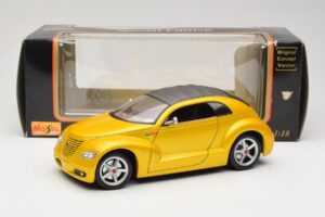 Chrysler Pronto Cruizer Gold Maisto 1:18 50338 Diecast — photo 8 of 8