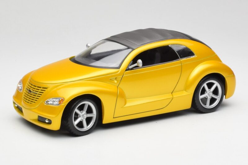 Chrysler Pronto Cruizer Gold Maisto 1:18 37800 Diecast