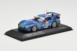 Chrysler Viper GTS-R #52 S. Belloc / F. Cochet / T. Treluyer 24 Hours of Le Mans 2002 Minichamps 1:43 499921452 Diecast — photo 2 of 4