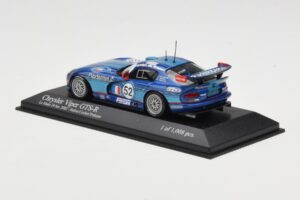 Chrysler Viper GTS-R #52 S. Belloc / F. Cochet / T. Treluyer 24 Hours of Le Mans 2002 Minichamps 1:43 499921452 Diecast — photo 3 of 4