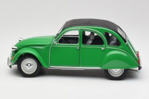 Citroen 2CV Bamboo Green Minichamps 1:18 150111502 Diecast — photo 4 of 8