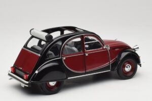 Citroen 2CV Charleston Red Minichamps 1:18 150111501 Diecast — photo 3 of 8