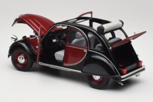 Citroen 2CV Charleston Red Minichamps 1:18 150111501 Diecast — photo 5 of 8