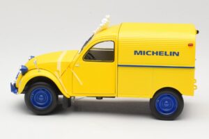 Citroen 2CV Fourgonnette Michelin Bibendum Norev 1:18 181502 Diecast — photo 3 of 6