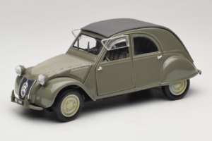 Citroen 2CV Green Maisto 1:18 50289 Diecast