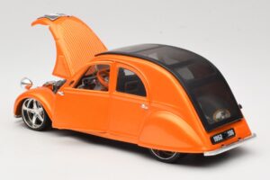 Citroen 2CV Orange Maisto 1:18 31321 Diecast — photo 5 of 8