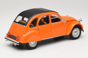 Citroen 2CV Orange Minichamps 1:18 150111504 Diecast — photo 3 of 8