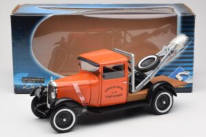 Citroen C4 Depanneuse Orange Solido 1:18 118800-00 Diecast — photo 8 of 8