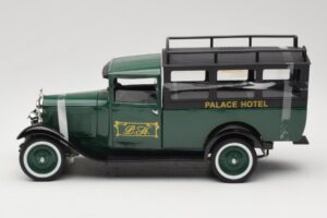 Citroen C4 F Palace Hotel Green Solido 1:18 118303-00 Diecast — photo 3 of 6