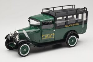 Citroen C4 F Palace Hotel Green Solido 1:18 118303-00 Diecast
