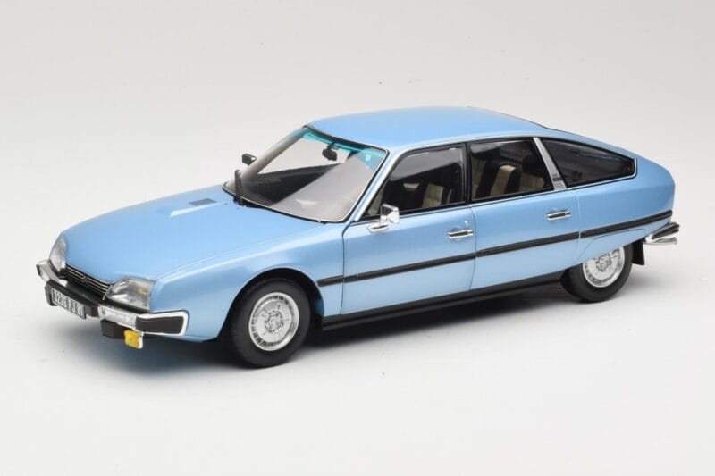 Citroen CX 2400 GTi Regate Blue Norev 1:18 181521 Diecast