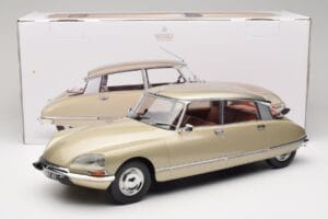 Citroen DS 23 Pallas Beige Norev 1:12 121730 Diecast — photo 6 of 6