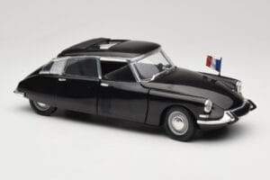 Citroen DS Presidentielle Grey Solido 1:18 8035 Diecast — photo 6 of 8