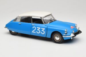 Citroen DS #233 Rally Blue Solido 1:18 8034 Diecast — photo 6 of 8