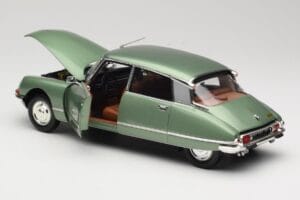 Citroen DS23 Pallas Green Norev 1:18 181570 Diecast — photo 5 of 8