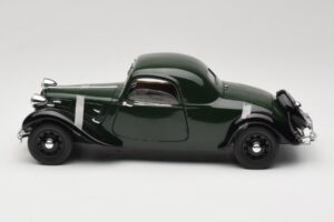 Citroen Traction Avant 11 Coupe Green Solido 1:18 8179 Diecast — photo 4 of 8