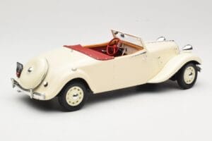 Citroen Traction Avant 11B Cabriolet Cream Norev 1:18 181440 Diecast — photo 2 of 6