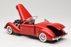 Cord 812 Convertible Red American Muscle 1:18 32158 Diecast — photo 5 of 8