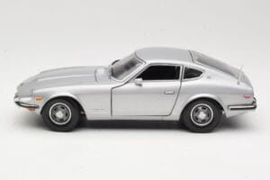 Datsun 240Z S30 Silver Sun Star 1:18 3503 Diecast — photo 4 of 8