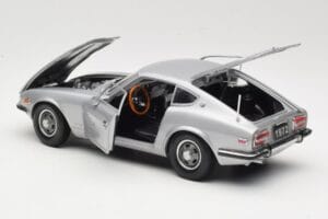 Datsun 240Z S30 Silver Sun Star 1:18 3503 Diecast — photo 5 of 8