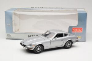Datsun 240Z S30 Silver Sun Star 1:18 3503 Diecast — photo 8 of 8