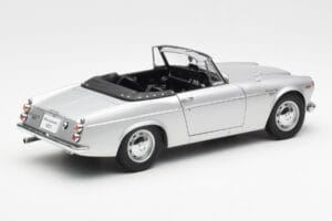 Datsun Fairlady 2000 SR311 Roadster Silver AUTOart 1:18 77432 Diecast — photo 3 of 8