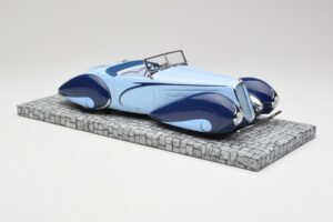Delahaye Type 135-M Cabriolet Mullin Museum Minichamps 1:18 107116160 Diecast — photo 6 of 6