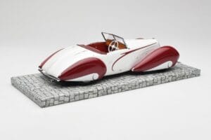 Delahaye Type 135 M Cabriolet White Red Minichamps 1:18 107116161 Resin — photo 2 of 6