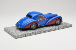 Delahaye Type 145 V12 Coupe Blue Red Minichamps 1:18 107116121 Resin — photo 2 of 6