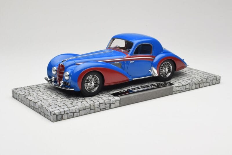 Delahaye Type 145 V12 Coupe Blue Red Minichamps 1:18 107116121 Resin