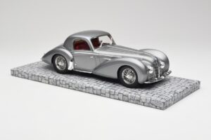 Delahaye Type 145 V12 Coupe Mullin Museum Minichamps 1:18 107116120 Diecast — photo 6 of 6