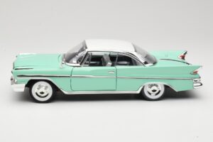 DeSoto Adventurer Green American Mint 1:18 92738 Diecast — photo 4 of 8