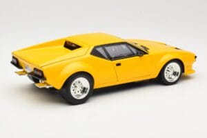 De Tomaso Pantera Yellow Hot Wheels 1:18 27809 Diecast — photo 3 of 8