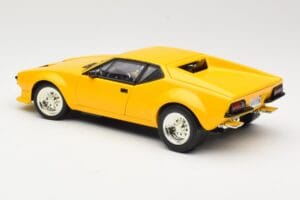De Tomaso Pantera Yellow Hot Wheels 1:18 27809 Diecast — photo 7 of 8