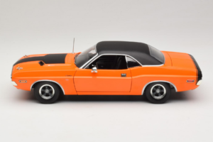 Dodge Challenger R/T Fast & Furious Darden's Car Greenlight 1:18 12846 Diecast — photo 4 of 8