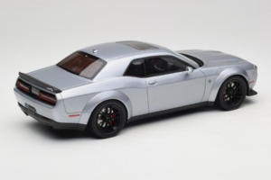 Dodge Challenger SRT Hellcat Redeye Silver GT Spirit 1:18 GT226 Resin — photo 2 of 6