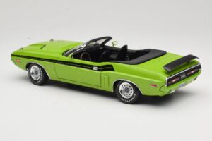 Dodge Challenger Convertible Green Greenlight 1:18 12803-06G Diecast — photo 7 of 8