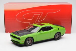 Dodge Challenger SRT Hellcat Green GT Spirit 1:18 GT168 Resin — photo 6 of 6