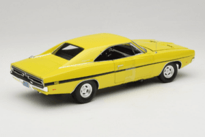 Dodge Charger R/T Yellow Dirty Mary Crazy Larry Auto World 1:18 AWSS101/06 Diecast — photo 3 of 8