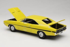 Dodge Charger R/T Yellow Dirty Mary Crazy Larry Auto World 1:18 AWSS101/06 Diecast — photo 5 of 8