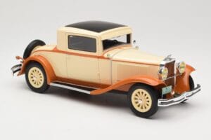 Dodge Eight DG Coupe Beige BoS Models 1:18 BOS289 Resin — photo 4 of 6
