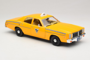 Dodge Monaco Taxi Rocky III GreenLight 1:18 19111 Diecast — photo 6 of 8