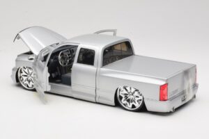 Dodge Ram Tuned Silver Jada 1:18 63162-SM Diecast — photo 5 of 8