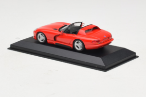 Dodge Viper RT/10 Cabriolet Red Minichamps 1:43 430144032 Diecast — photo 3 of 4