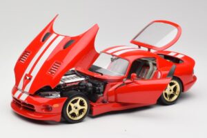 Dodge Viper GTS Red Bburago 1:18 3075 Diecast — photo 2 of 8