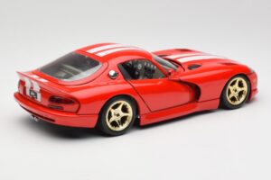 Dodge Viper GTS Red Bburago 1:18 3075 Diecast — photo 3 of 8
