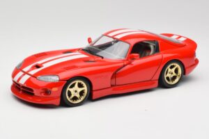 Dodge Viper GTS Red Bburago 1:18 3075 Diecast