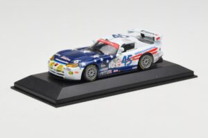 Dodge Viper GTS-R #45 Hezemans / Bunting / Zonca / Gregg Rolex 24 at Daytona 2002 Minichamps 1:43 400021445 Diecast — photo 2 of 4