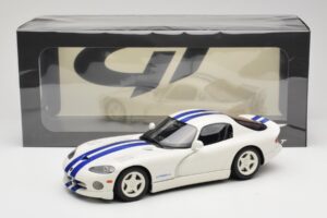 Dodge Viper GTS Stone White GT Spirit 1:18 GT940 Resin — photo 6 of 6
